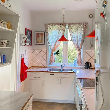2 Bedroom In بيت للعطل Hundested